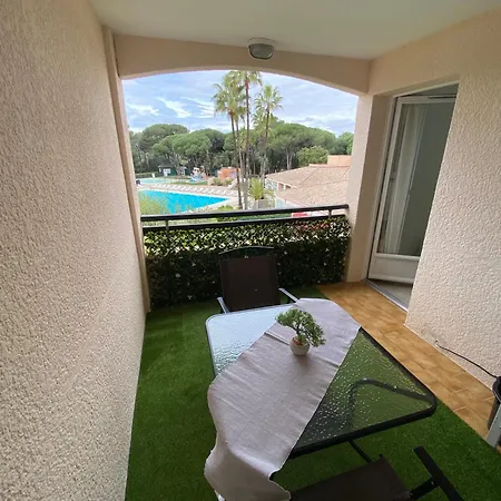 شقة Vue Piscine Climatise Wifi *